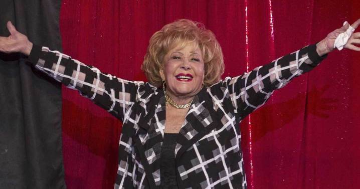 A un año de la muerte de Silvia Pinal, su familia la recuerda con emotivos mensajes: ¿Habrá homenajes?