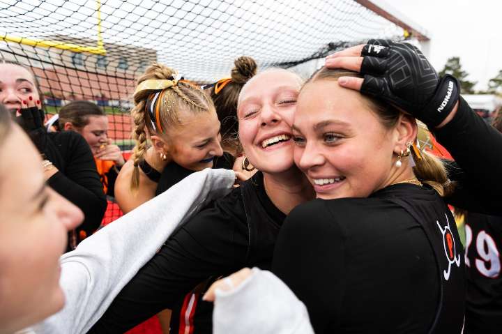 PIAA playoff scoreboard for Saturday, Nov. 15