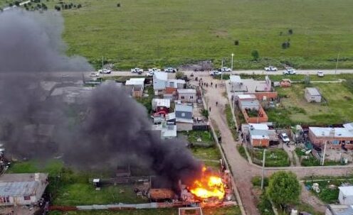 Tensión en Mar del Plata por presunto abuso en escuela y ataque a una vivienda