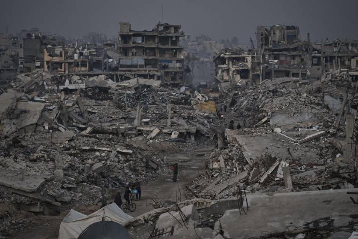 Israel viola una vez más el alto al fuego con bombardeos nocturnos sobre Gaza