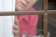 Elderly Neighbor's 'Odd' Behavior Triggered Every Time Tenant Orders Food Delivery