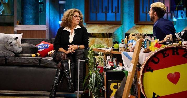 Lolita arremete contra el ex ministro Cristóbal Montoro y le acusa de haberla arruinado