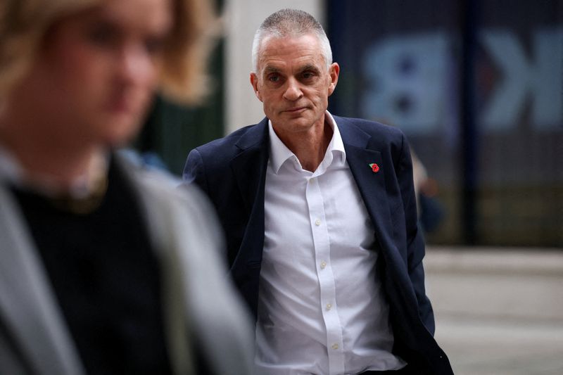 Britain's outgoing BBC boss praises its journalism despite crisis