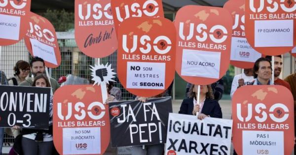 Los profesores de la concertada critican la falta de compromiso del Govern: «Nos tratan como docentes de segunda»