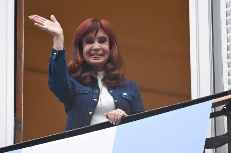 EN VIVO. Causa Cuadernos: comenzó el juicio que tiene a Cristina Kirchner como supuesta jefa de asociación ilícita