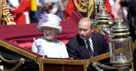 Nigel Farage jokes late Queen could have been 'Putin sympathiser'
