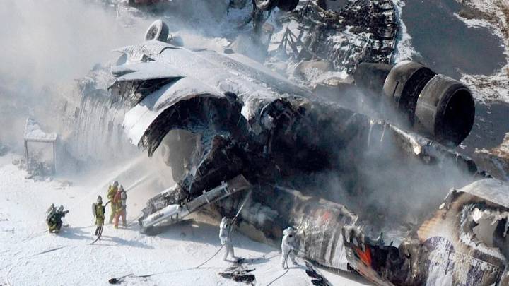 US: Cargo plane crashes after takeoff in Louisville, Sean Duffy says ‘heartbreaking images coming’