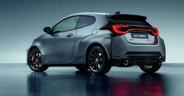 Toyota sube la apuesta en Argentina: así es el Yaris Sport, la versión GR con 300 CV