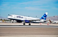 JetBlue reduce tarifas por tiempo limitado antes de la temporada navideña