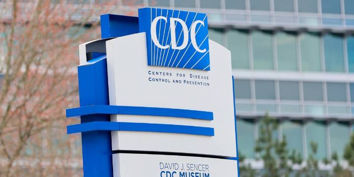 Older adult from Washington state believed to first human death from rare strain of bird flu