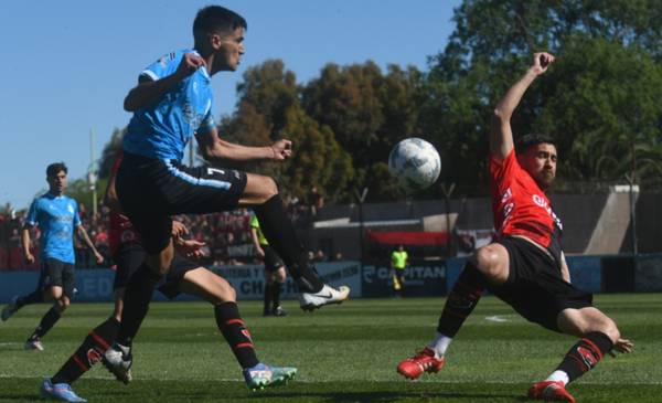 “Si me tengo que tirar de cabeza a una pelota para que se salve Sporting, lo voy a hacer”