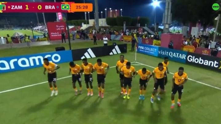 El festejo viral de Zambia tras convertir un gol histórico olímpico ante Brasil