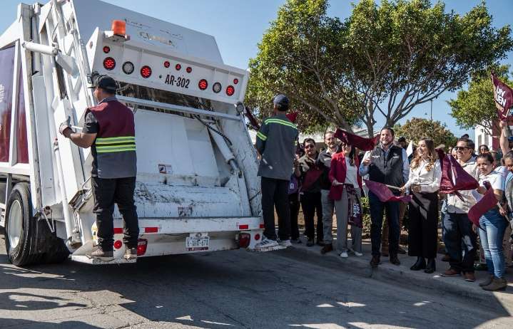 Después de 17 años, en Urbi Quinta del Cedro ya no pagarán para que recojan la basura
