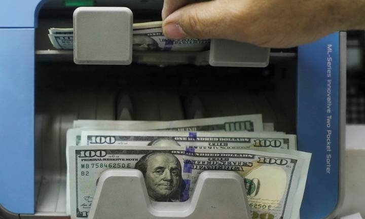 El dólar terminó la semana a la baja y se ubicó en $ 1.445