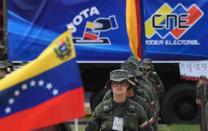 FANB activa despliegue de material electoral para la Cuarta Consulta Popular