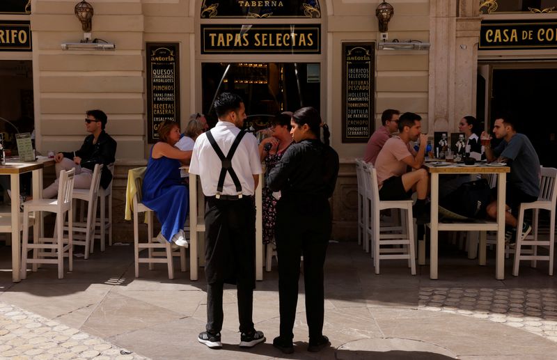 Spain's services sector growth fastest in 10 months in October, PMI shows