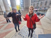 NYC declara la guerra al edadismo: lanzan campaña para reconocer y detener la discriminación por edad