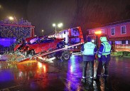 Mueren tres jóvenes al salirse su coche de la carretera en Cantabria