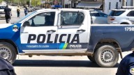 Centenario: entre cuatro atacaron y apuñalaron a un hombre en situación de calle