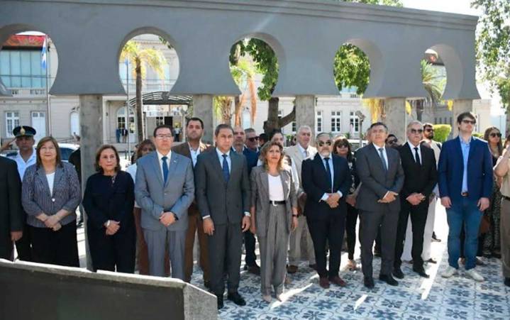 Fuentes participó del acto por el 82° aniversario de la Independencia de Líbano