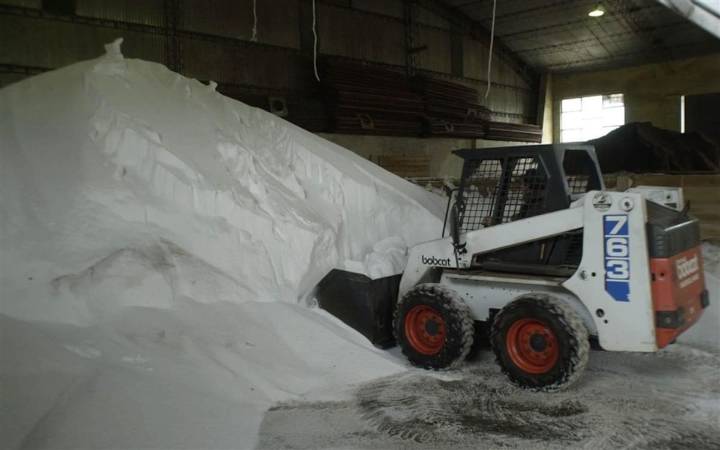 Boom de importación. Se dispararon las compras al exterior de un fertilizante clave para el campo