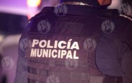 Aseguran a dos hombres con arma y droga tras hallazgo de cadáver