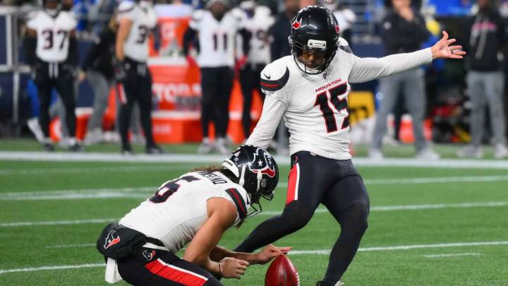 Texans make insurance move amid Ka’imi Fairbairn’s injury