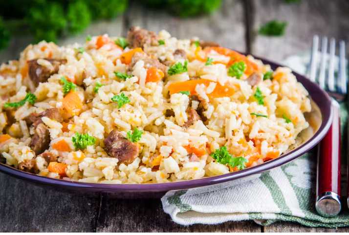 Deliciosa receta colombiana: “Arroz de chicharrón con pollo” para disfrutar en casa