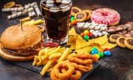 Higher Ultra-Processed Food Intake Linked to Early-Onset Colorectal Adenomas: JAMA