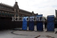 Cercan Palacio Nacional  ante movilizaciones