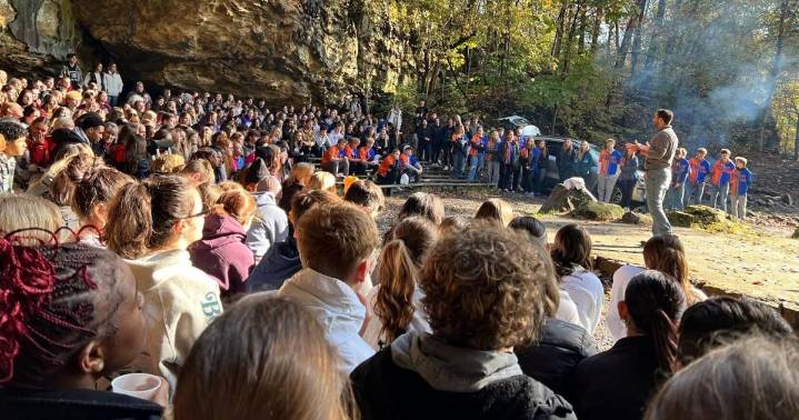 Vienna hosts Little Egypt District student council annual fall workshop