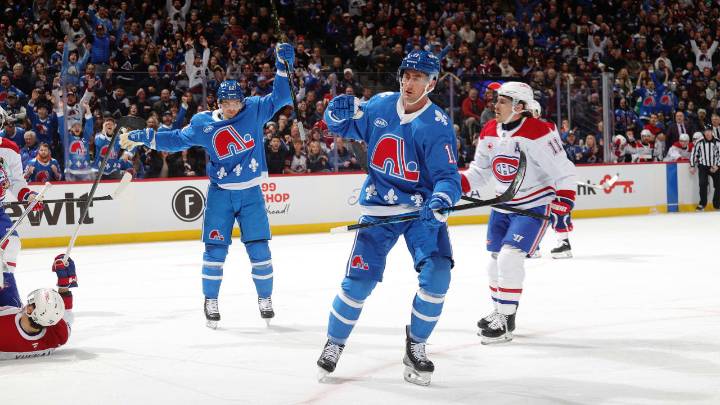 Avalanche cruise past Canadiens, extend point streak to 16