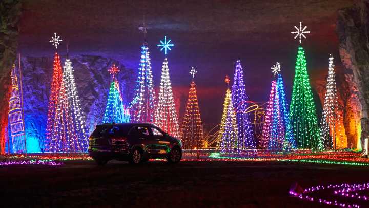 Here are 40+ festive Christmas events to try this year in Louisville