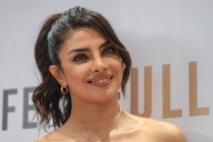 Mahesh Spotted Playing With PeeCee's Daughter on Globetrotter Sets