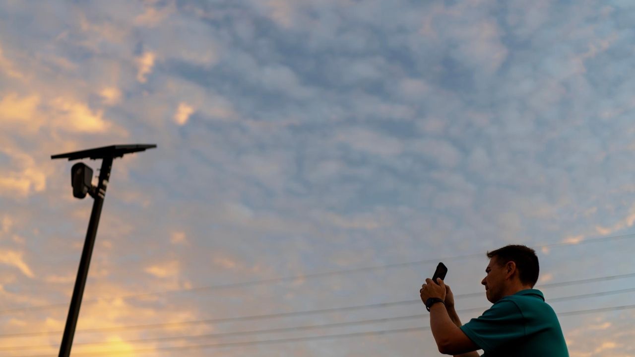 Lawmakers question legality of Border Patrol license plate reader program