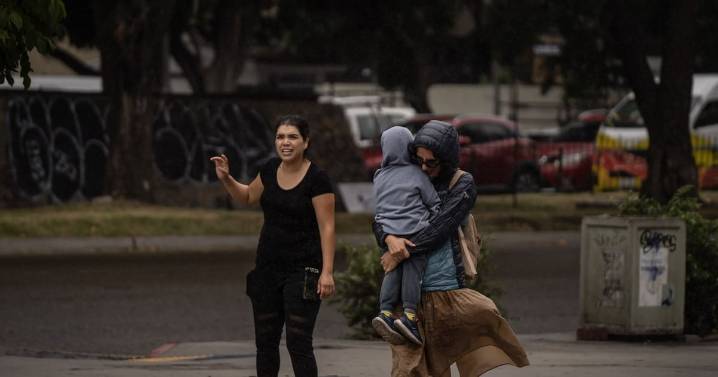 ‘Pónganle bufanda’ a la CDMX: Activan alerta por frío para este lunes; 3 alcaldías esperan heladas