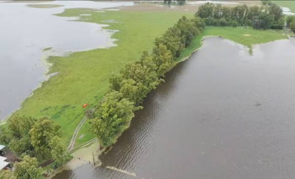 Inundaciones en PBA: miles de hectáreas bajo el agua y el pedido de ayuda de los productores
