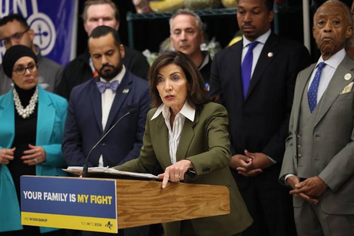 Gov. Hochul flip-flops her governing principles to accommodate Mayor