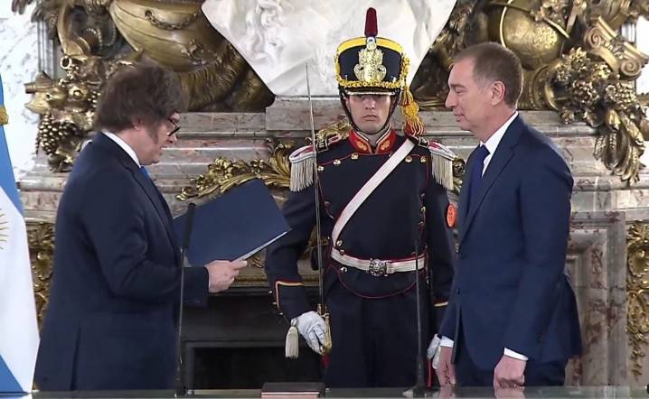 Santilli juró su cargo como nuevo ministro del Interior