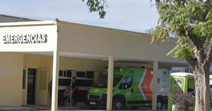 Murió un mujer tras sufrir un accidente en moto en Cervantes: la habían derivado de urgencia a Roca