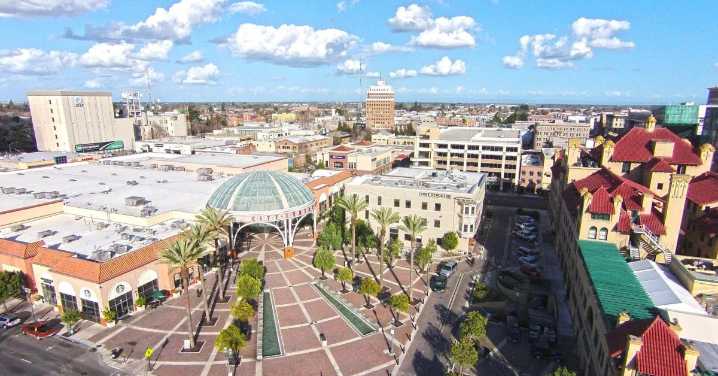 Stockton hires Johnny Ford as City Manager