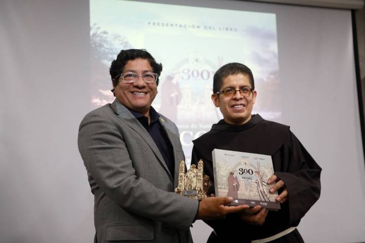 Presentación del libro conmemorativo 300 años del Convento de Santa Rosa de Ocopa