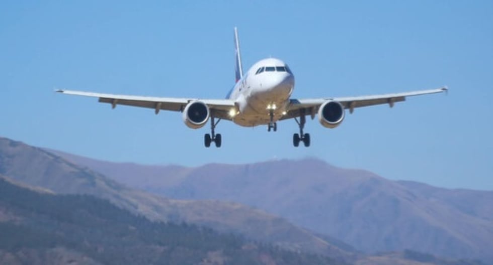 Congreso aprueba construcción de aeropuertos en tres regiones: ¿son viables o “elefantes blancos”?