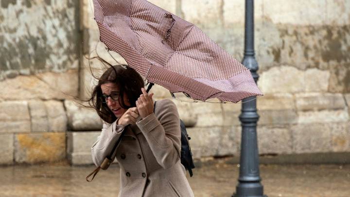 AEMET alerta de fuertes rachas de viento en estas zonas de Castilla y León