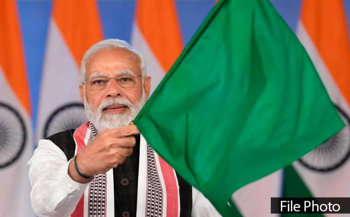 PM flags off four new Vande Bharat Express trains from Varanasi