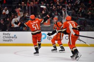 Deadspin | Ducks boast stellar home record ahead of visit from Senators