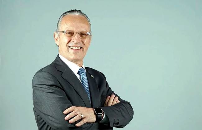 Apunta José Medina Mora para presidir CCE