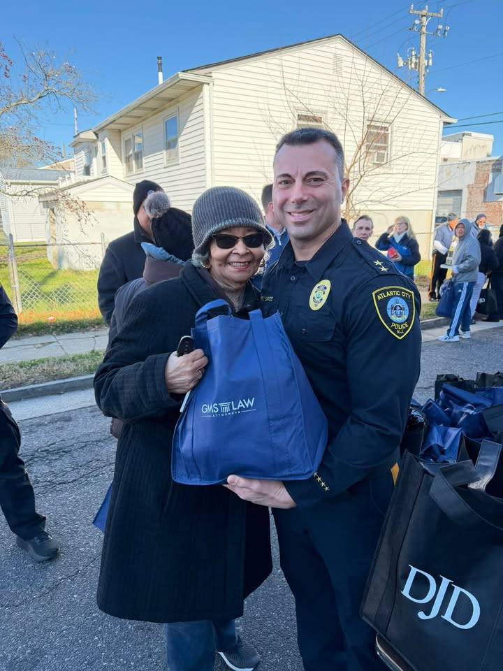 Atlantic City cops hand out 250 turkeys in annual Thanksgiving giveaway