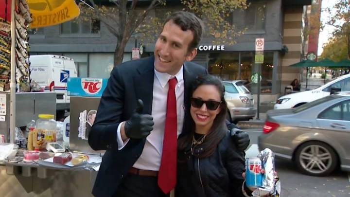 US government employee sells hotdogs amidst shutdown