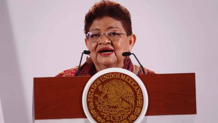 Ernestina Godoy asume la jefatura del despacho de la FGR